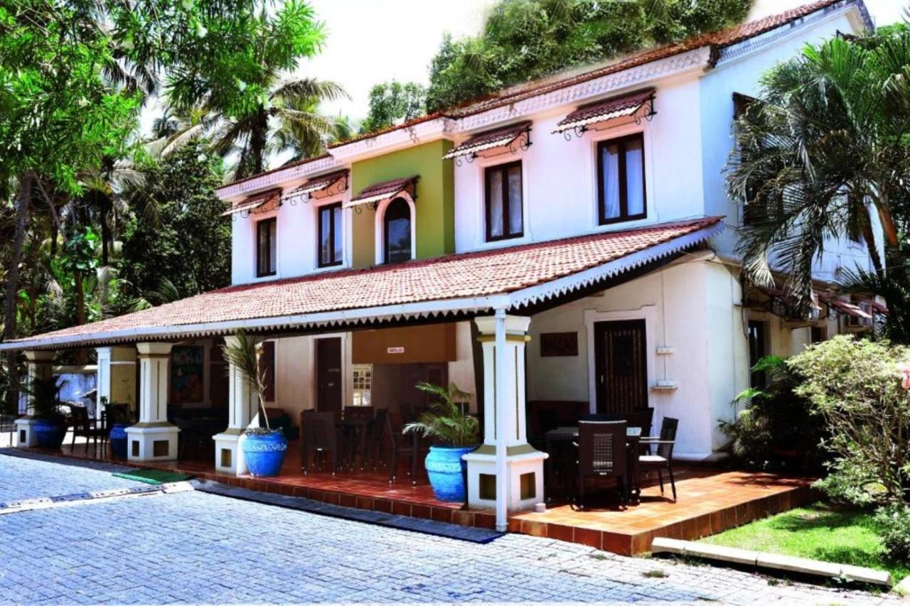 White Square Nirvana, Parra Mapusa Ngoại thất bức ảnh