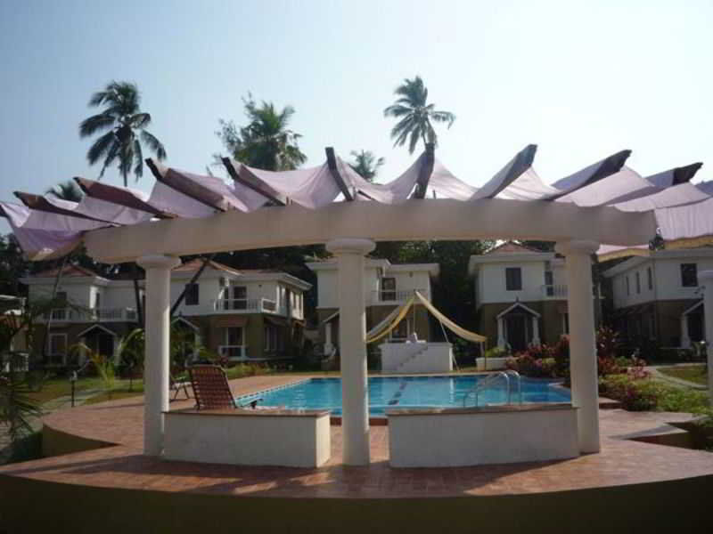 White Square Nirvana, Parra Mapusa Ngoại thất bức ảnh