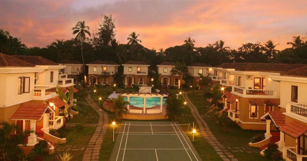 White Square Nirvana, Parra Mapusa Ngoại thất bức ảnh